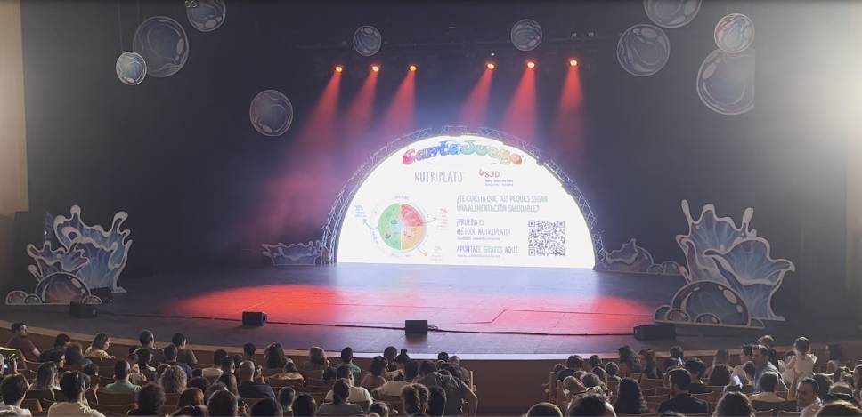 Concierto CantaJuego con la canción de Nutriplato