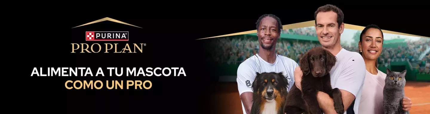 Personas con perros y el logo de Pro Plan