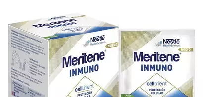 Dos científicos de Nestlé trabajando