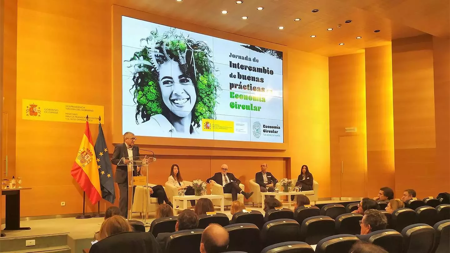El MITERD reconoce el piloto de pequeños plásticos de la ARPP
