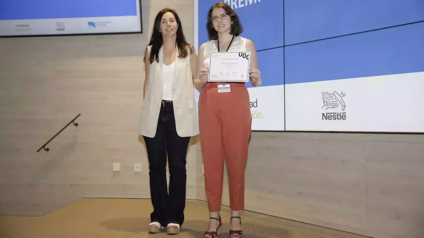 Ganadora del primer premio STEM Responsable