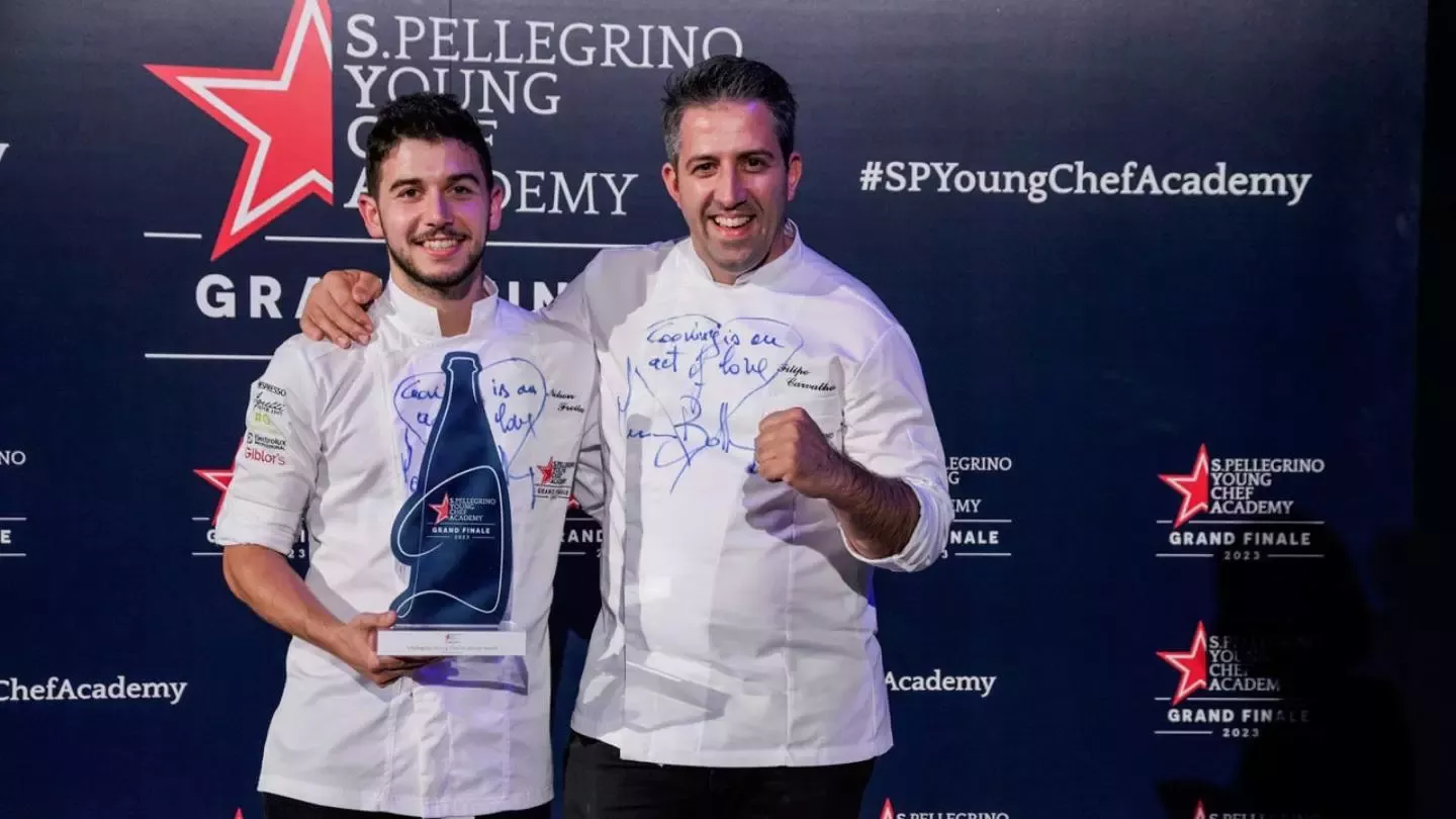El representante ibérico, Nelson Freitas, ganador del S.Pellegrino Young Chef Academy Award 2023 