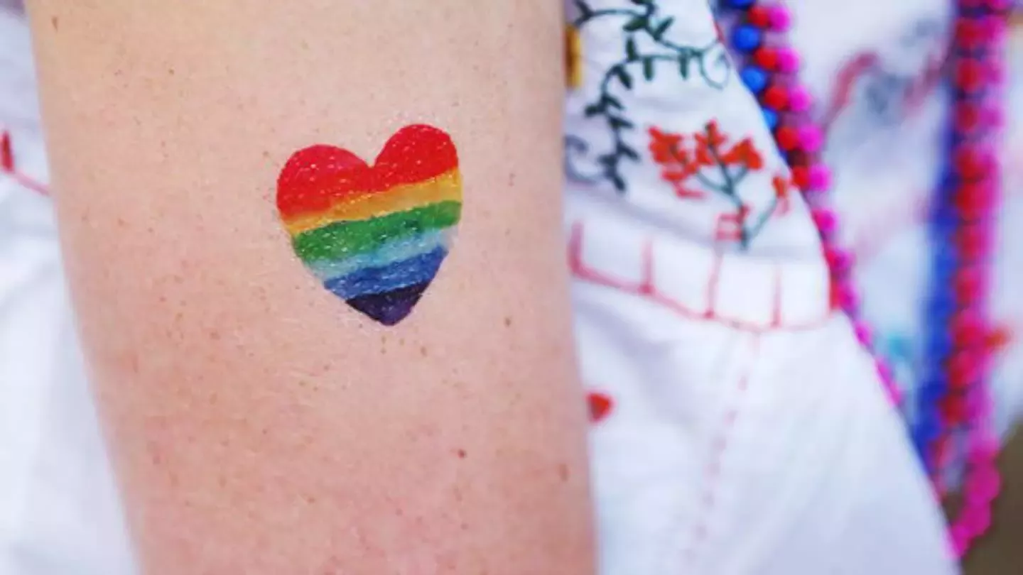 Nestlé da soporte al colectivo LGTBI