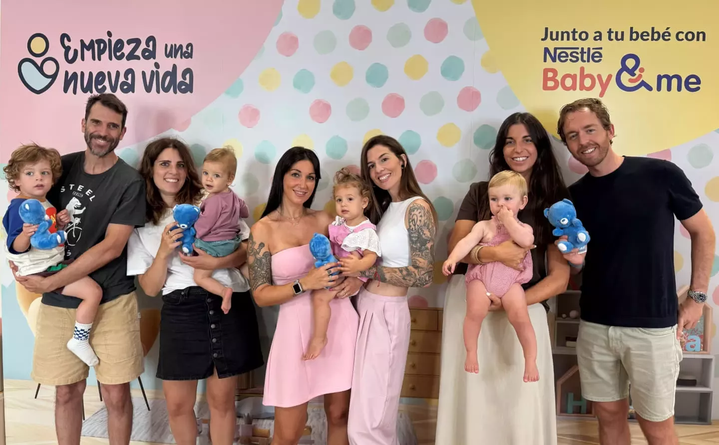 Familias de la iniciativa "Empieza una nueva vida" de Nestlé
