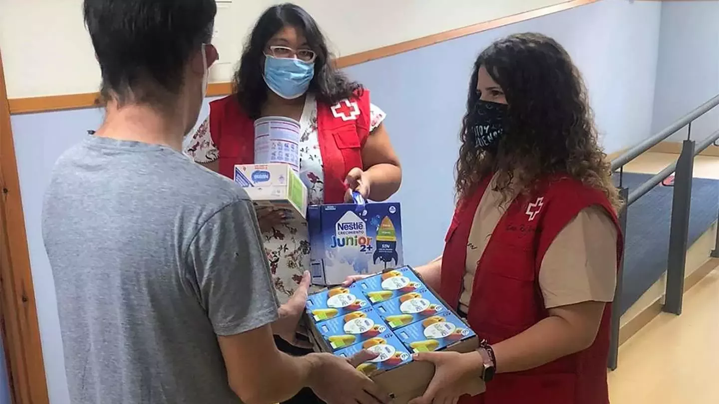 Cruz Roja donación de productos Nestlé
