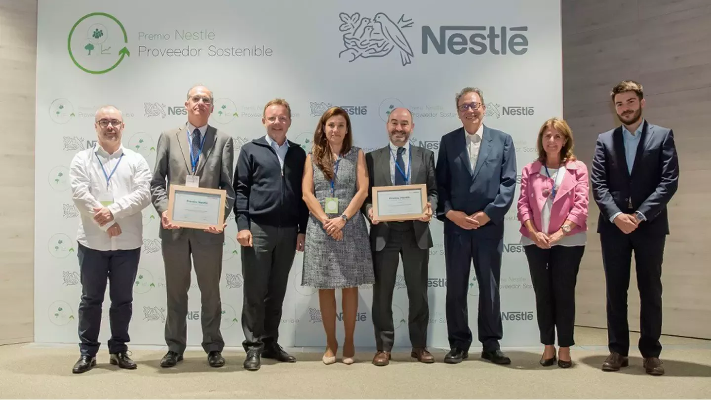 Nestlé premia el proyecto de riego solar de Azucarera por proteger el medio ambiente